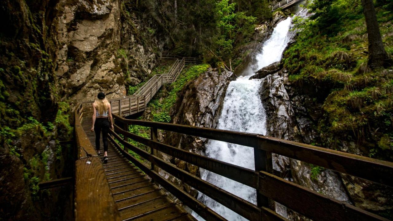 Camping Bella Austria Sankt Peter am Kammersberg Dış mekan fotoğraf