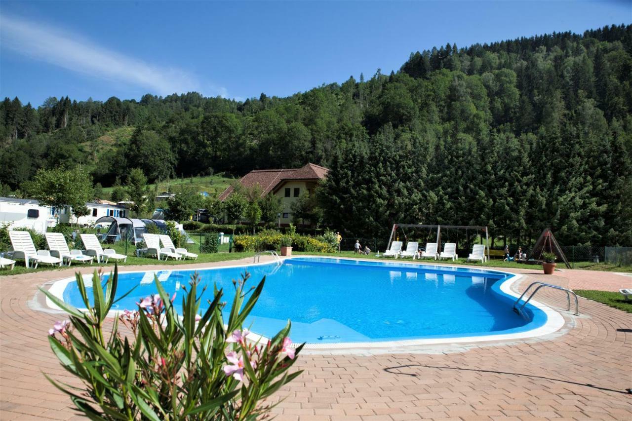 Camping Bella Austria Sankt Peter am Kammersberg Dış mekan fotoğraf